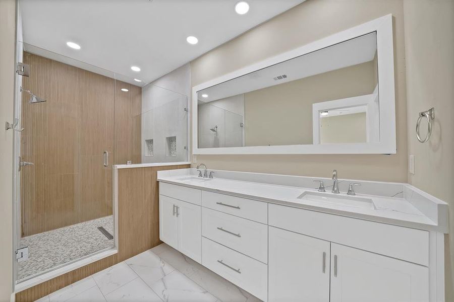 Furnished interior view inside a new home in , The Colony (Image 12).