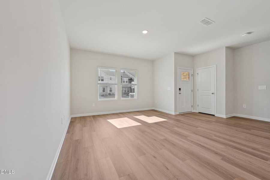 7-web-or-mls-Raleigh - Cadence Meadows -