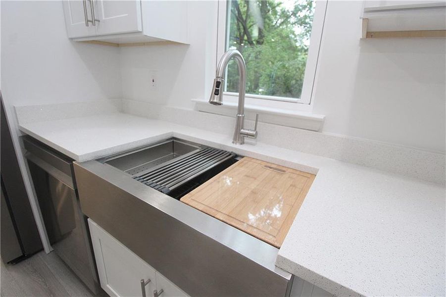 Furnished interior view inside a new home in , Austell (Image 29).
