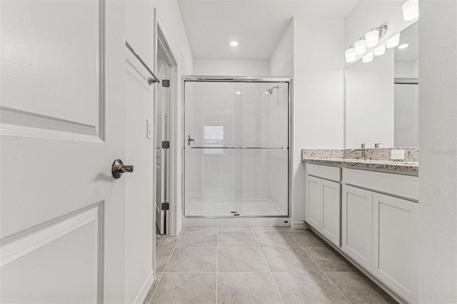 Furnished interior view inside a new home in Southpointe, Palmetto (Image 9).