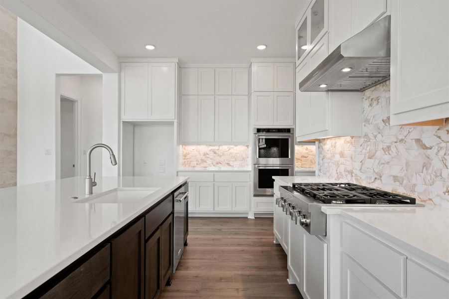 Furnished interior view inside a new home in , Georgetown (Image 12).