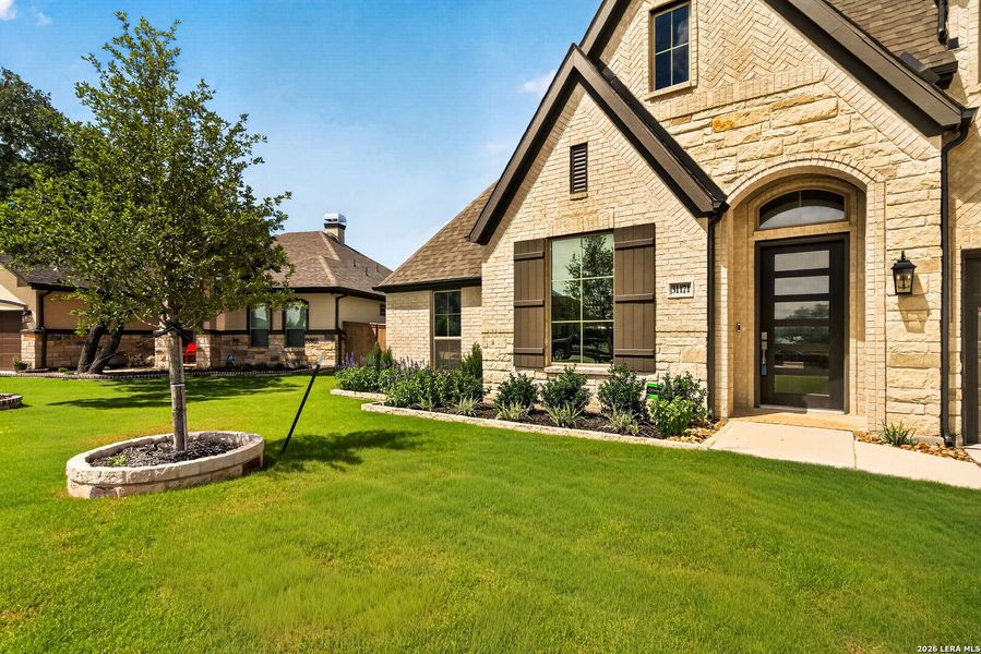 Exterior details and patio area of a home in , Bulverde (Image 25).