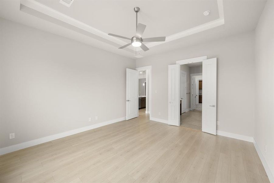 Spacious, unfurnished interior of a new home in Ladera at Timberbrook, Justin (Image 17). Spacious, unfurnished interior of a new home in Ladera at Timberbrook, Justin (Image 17).