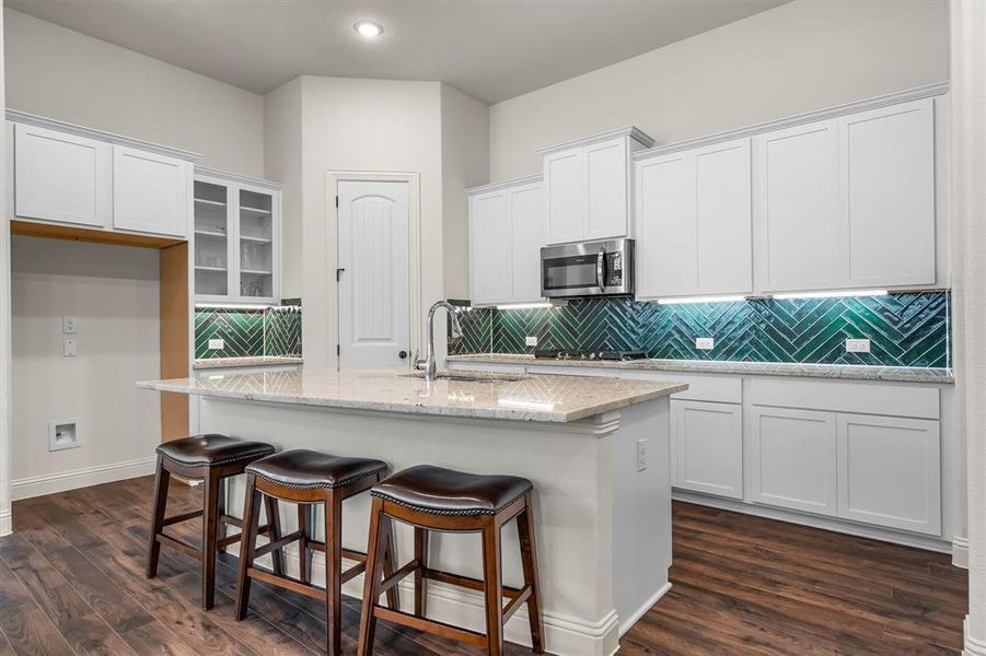Furnished interior view inside a new home in , Garland (Image 14).