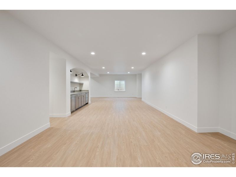 Spacious, unfurnished interior of a new home in , Windsor (Image 24).