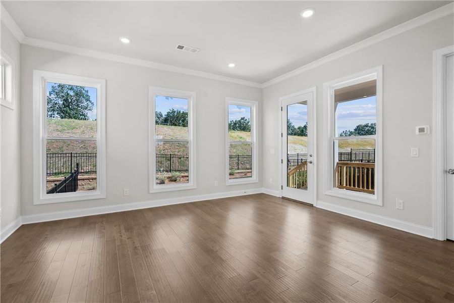 Spacious, unfurnished interior of a new home in Palisades Single Family, Cumming (Image 32).
