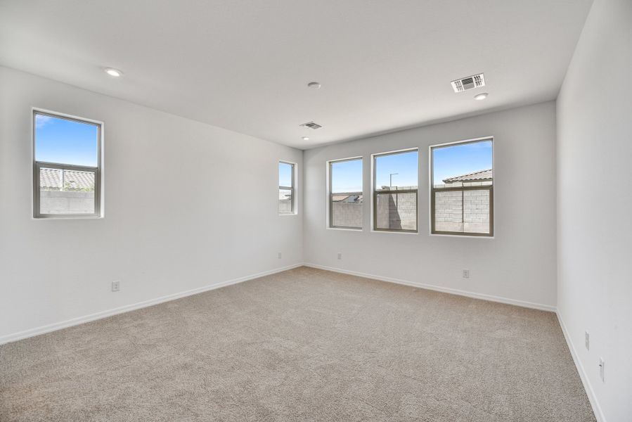 Spacious, unfurnished interior of a new home in Tirreno at IronWing, Litchfield Park (Image 20). Spacious, unfurnished interior of a new home in Tirreno at IronWing, Litchfield Park (Image 20).