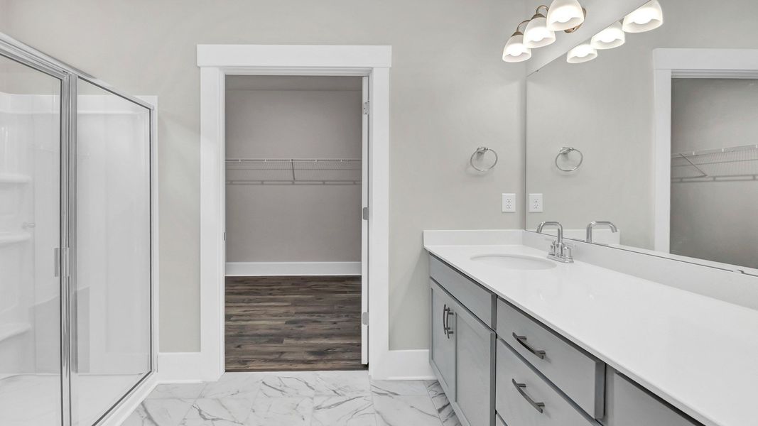 Furnished interior view inside a new home in Cross Creek, Lexington (Image 10).