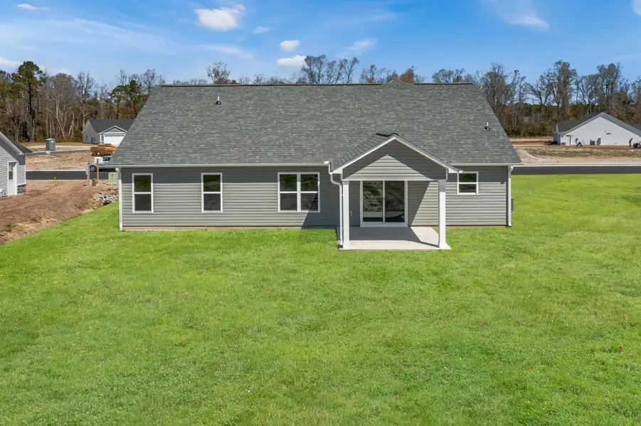 Representative exterior details of a home built from the Pamlico A by JC Jackson Homes,LLC in Heritage Pointe, Newport (Image 3).