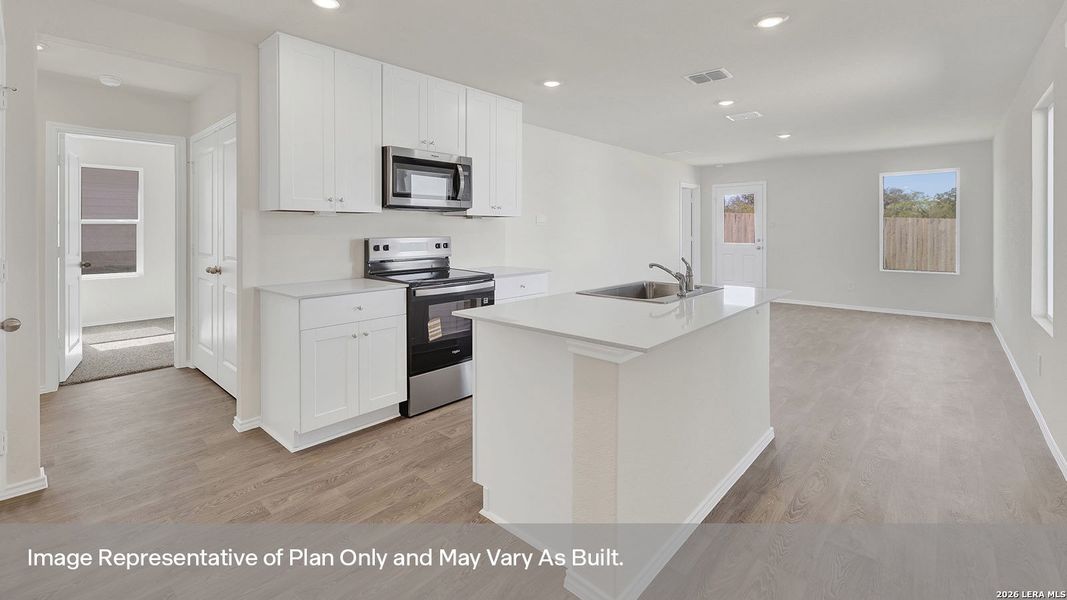 Furnished interior view inside a new home in Lantana, Lockhart (Image 4).