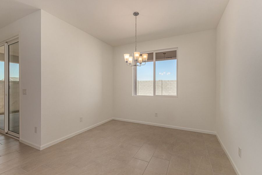 Spacious, unfurnished interior of a new home in The Views at Rancho Cabrillo, Peoria (Image 10).