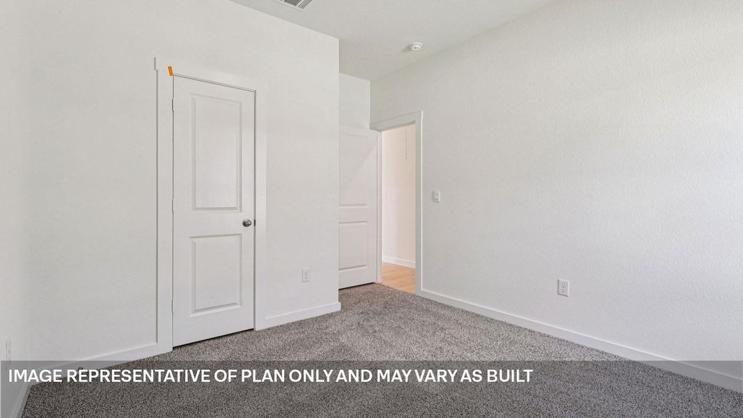 Representative unfurnished interior of a home built from the The Quincy by D.R. Horton in Monarch Ranch, Manor (Image 22).
