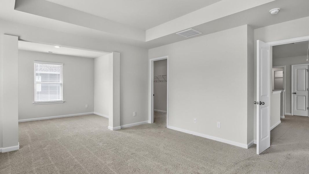 Spacious, unfurnished interior of a new home in Magnolia Ridge at Blake Farm, Wilmington (Image 32).