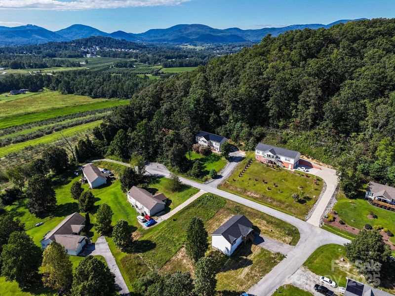 Image 36 of a home in .