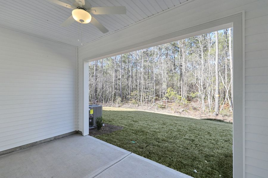 Exterior details and patio area of a home in Bally Castle, Murrells Inlet (Image 3).