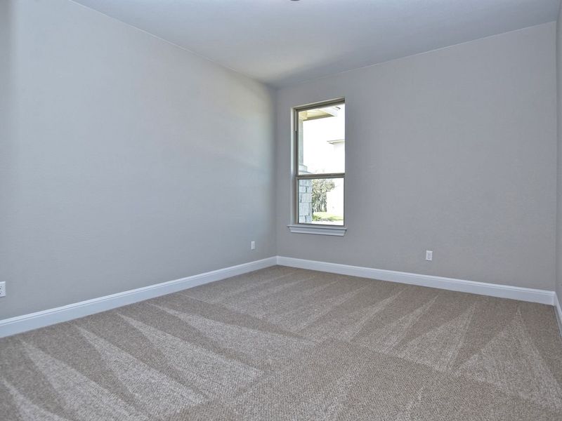 Representative unfurnished interior of a home built from the San Simeon I by Giddens Homes in Clearwater Ranch, Liberty Hill (Image 438).