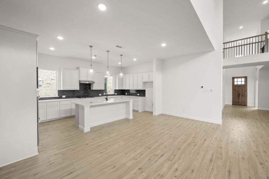 Spacious, unfurnished interior of a new home in Creekview Meadows, Pilot Point (Image 16). Spacious, unfurnished interior of a new home in Creekview Meadows, Pilot Point (Image 16).