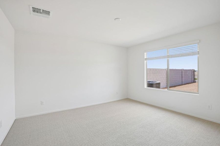 Spacious, unfurnished interior of a new home in Bella Camino Traditions, San Tan Valley (Image 8). Spacious, unfurnished interior of a new home in Bella Camino Traditions, San Tan Valley (Image 8).