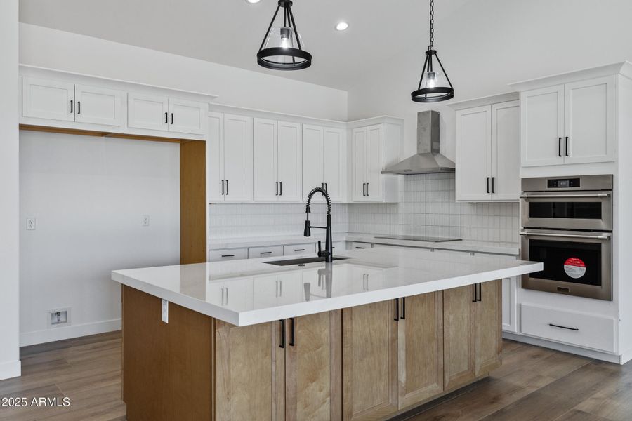 3989 E Freeman Ln-16