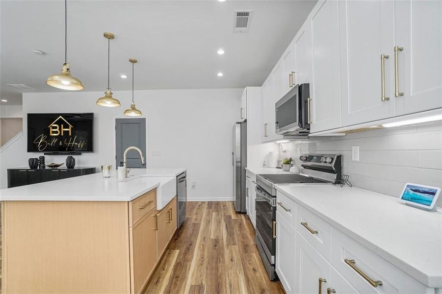 Furnished interior view inside a new home in , Atlanta (Image 18). Furnished interior view inside a new home in , Atlanta (Image 18).