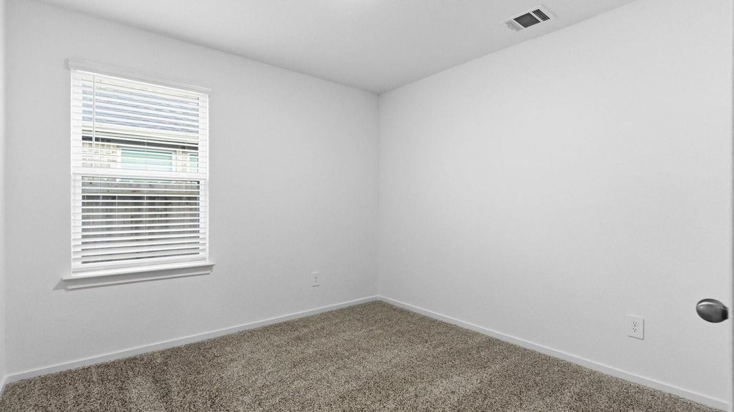 Spacious, unfurnished interior of a new home in , League City (Image 14).