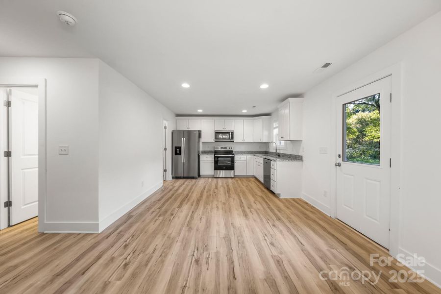 Spacious, unfurnished interior of a new home in , Mooresville (Image 13).