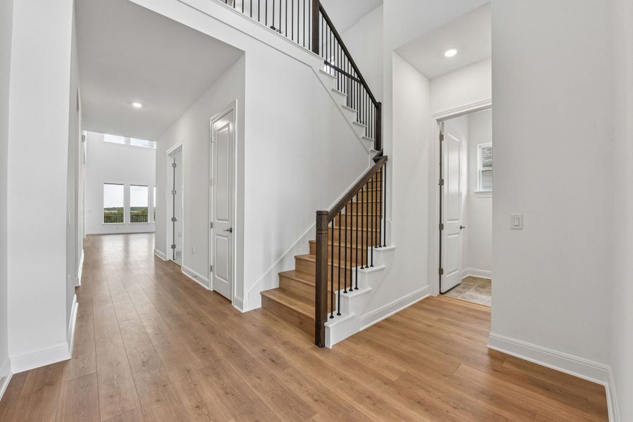 Representative unfurnished interior of a home built from the Piedmont by Taylor Morrison in Easton Park, Austin (Image 19). Representative unfurnished interior of a home built from the Piedmont by Taylor Morrison in Easton Park, Austin (Image 19).