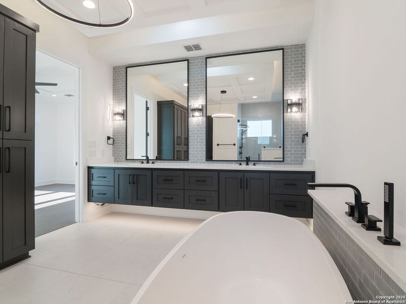 Furnished interior view inside a new home in Dominion Heights, San Antonio (Image 13). Furnished interior view inside a new home in Dominion Heights, San Antonio (Image 13).