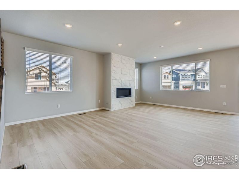 Photos are not of actual home. No fireplace.