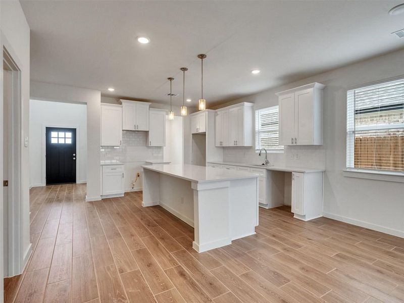 Furnished interior view inside a new home in Ashland, Houston (Image 5).
