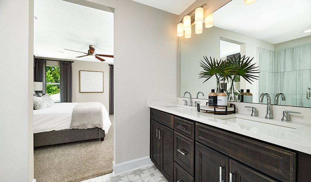 Palm-JAX-MariettaCove bathroom