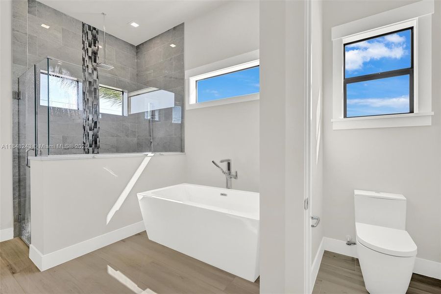 Furnished interior view inside a new home in , Cape Coral (Image 6). Furnished interior view inside a new home in , Cape Coral (Image 6).