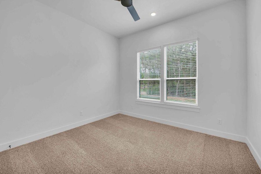 Spacious, unfurnished interior of a new home in King Oaks, Salado (Image 14). Spacious, unfurnished interior of a new home in King Oaks, Salado (Image 14).