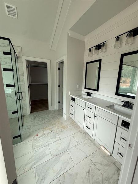 Image 34 of a home in .