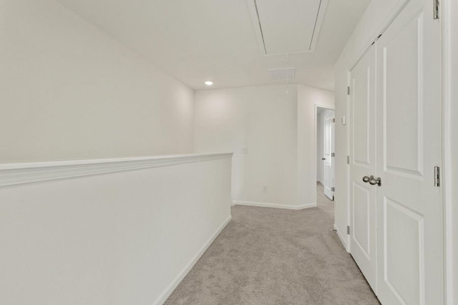 Spacious, unfurnished interior of a new home in Bellevue Townhomes, Greenville (Image 12). Spacious, unfurnished interior of a new home in Bellevue Townhomes, Greenville (Image 12).