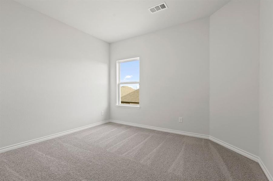 Spacious, unfurnished interior of a new home in Hanna Ranch, Everman (Image 24).
