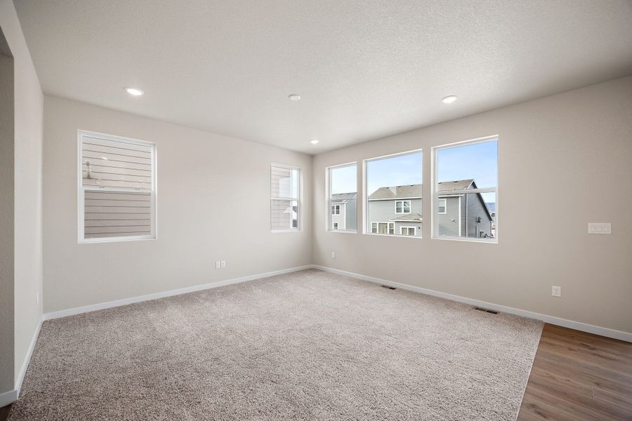 Spacious, unfurnished interior of a new home in Aspen Ranch, Fountain (Image 15). Spacious, unfurnished interior of a new home in Aspen Ranch, Fountain (Image 15).