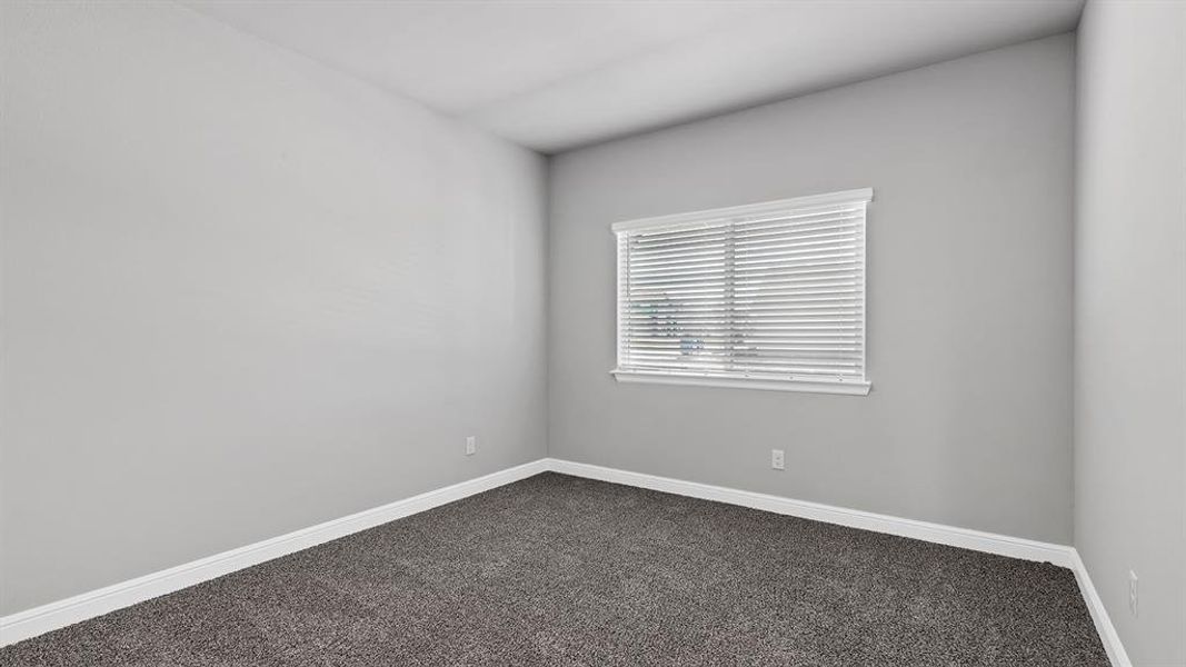 Spacious, unfurnished interior of a new home in Sandstone Estates, Granbury (Image 15).