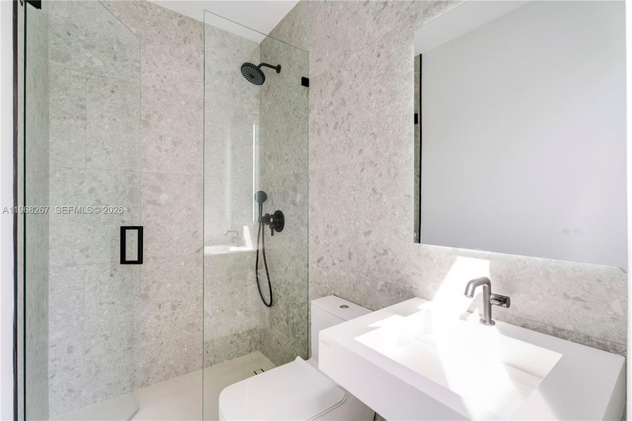 Image 51 of a home in .