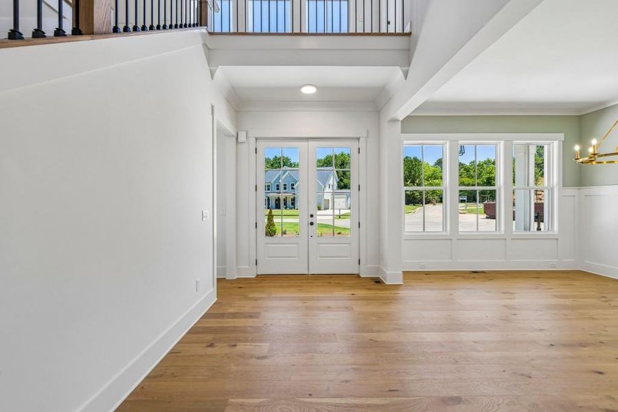Spacious, unfurnished interior of a new home in White Post on Lake Lanier, Gainesville (Image 23). Spacious, unfurnished interior of a new home in White Post on Lake Lanier, Gainesville (Image 23).
