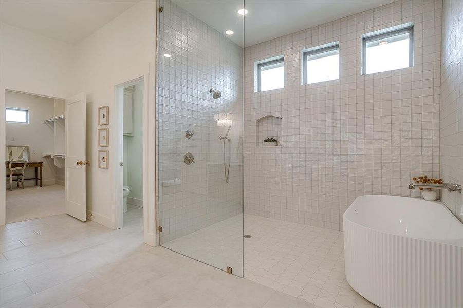 Furnished interior view inside a new home in , Burleson (Image 5).