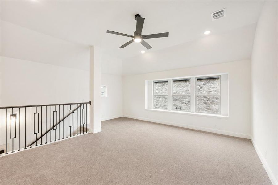 Spacious, unfurnished interior of a new home in Windsong Ranch Classic 61, Prosper (Image 28).