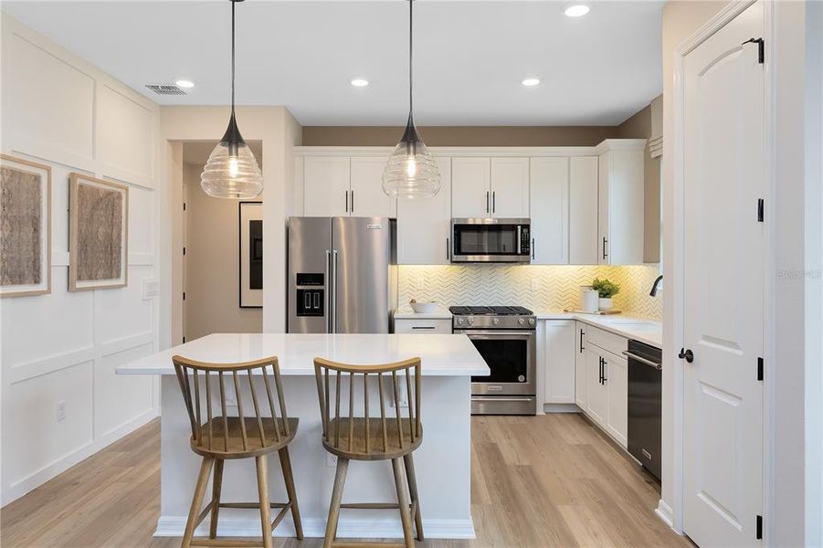 Furnished interior view inside a new home in Del Webb Twin Lakes, St. Cloud (Image 5).