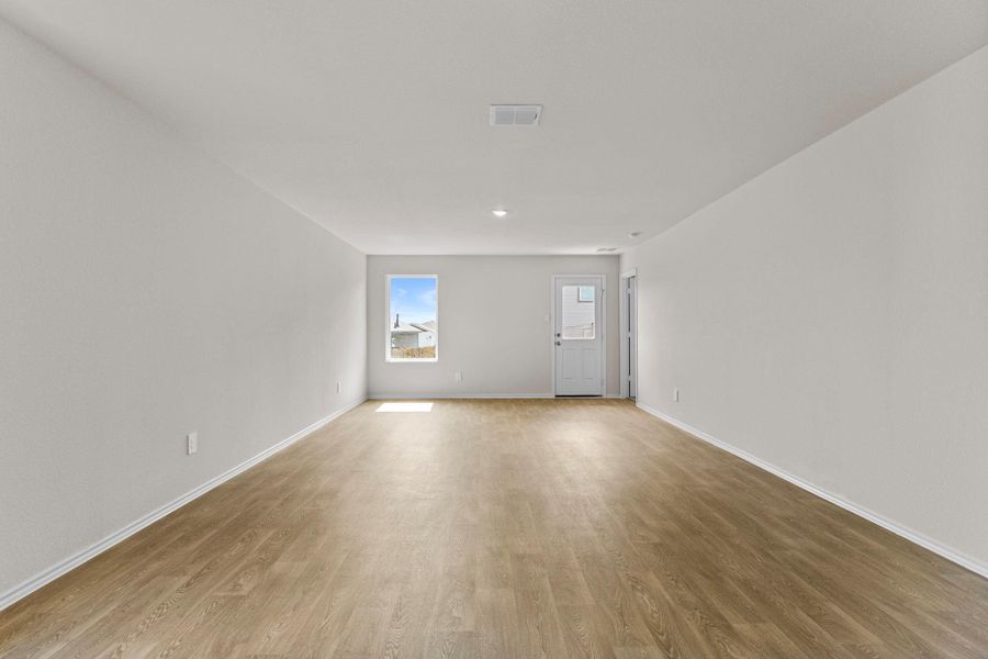Spacious, unfurnished interior of a new home in Sunset Oaks, Maxwell (Image 10). Spacious, unfurnished interior of a new home in Sunset Oaks, Maxwell (Image 10).