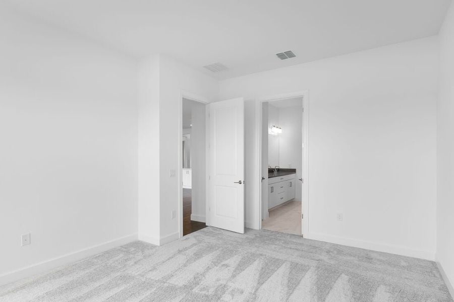 Representative unfurnished interior of a home built from the Ambra by Taylor Morrison in Esplanade at Center Lake Ranch, St. Cloud (Image 30).