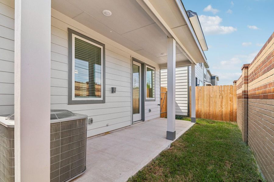 Photo is not of the actual home, but is an inspirational photo of builder’s model home and may depict options, furnishings, and/or decorator features that are not included