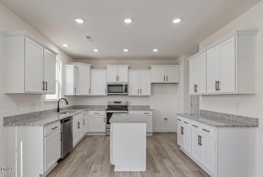 Plenty of counter space Plenty of counter space