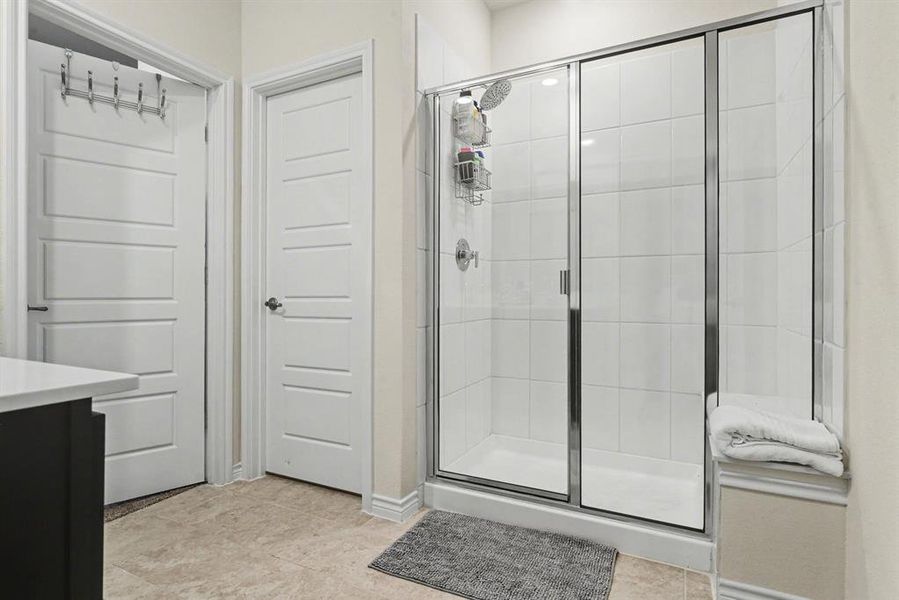 Furnished interior view inside a new home in , Anna (Image 27).