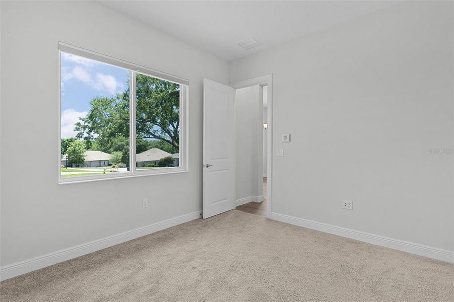Spacious, unfurnished interior of a new home in , Lady Lake (Image 39).