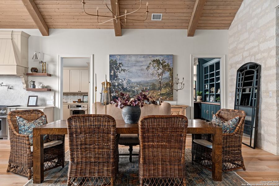 Image 42 of a home in .